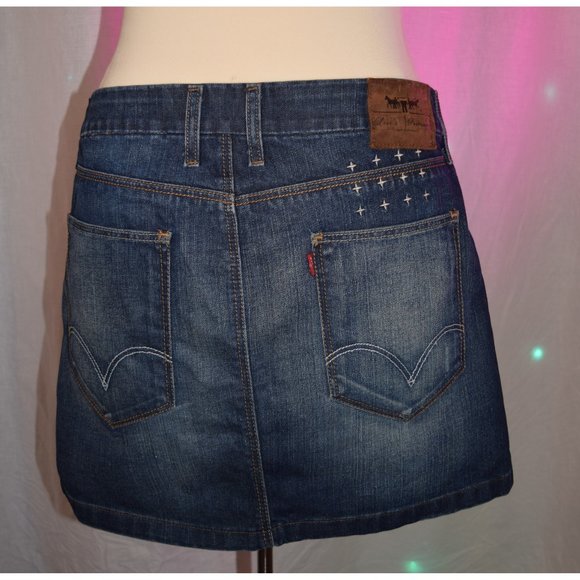 Levi’s Premium Denim Mini Skirt size Large - Picture 5 of 11
